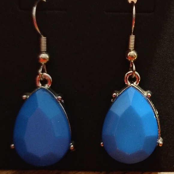 Handmade Blue teardrop Earrings with Nickel Free Hook - Picture 3 of 3